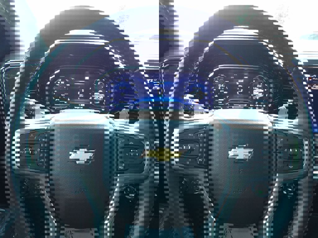 Used 2022 Chevrolet Silverado 1500 LTZ w/ Z71 Off-Road Package image 16