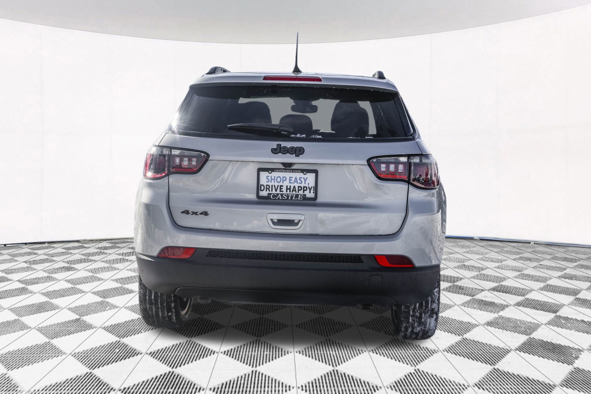 New 2026 Jeep Compass Latitude image 11