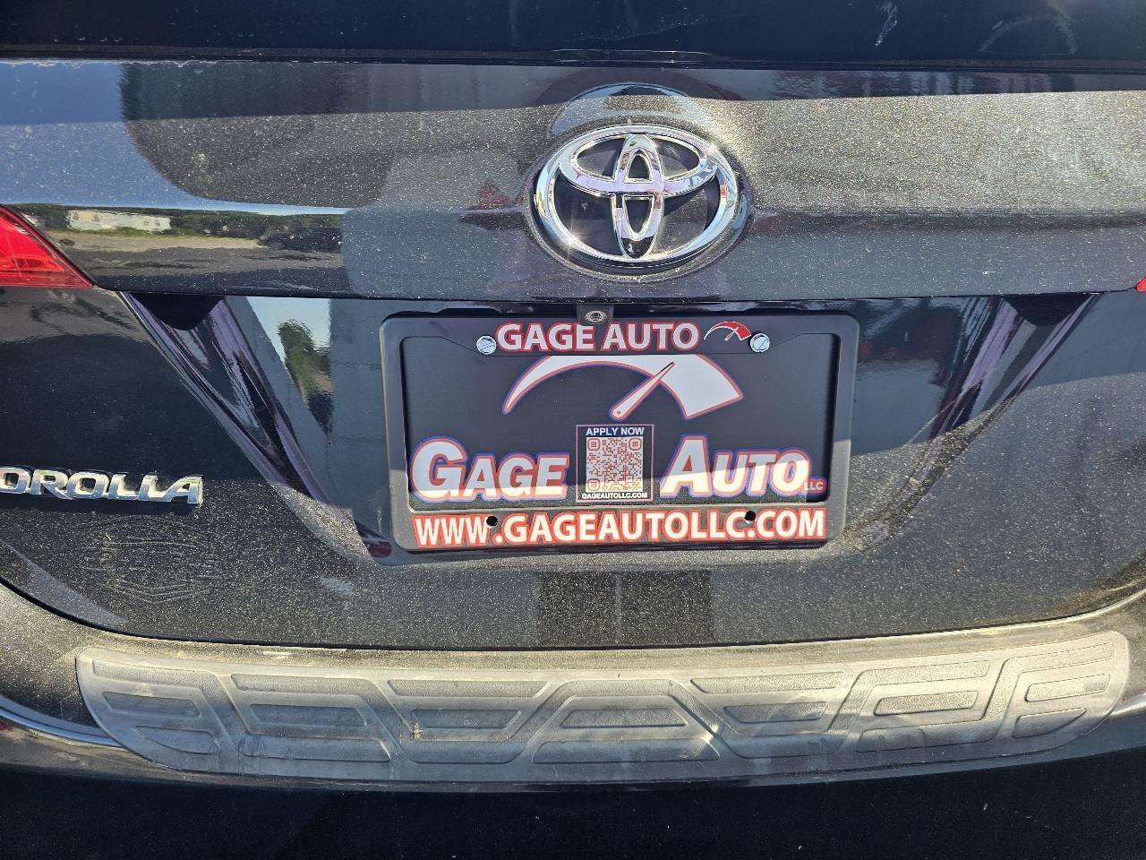 Used 2014 Toyota Corolla S FWD image 16