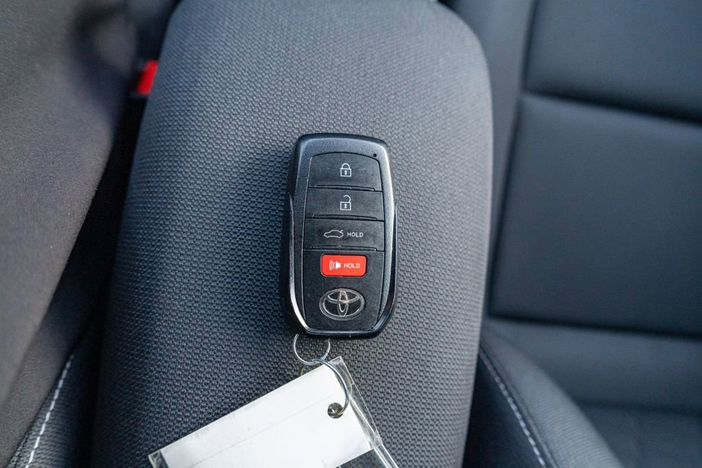 Used 2025 Toyota Corolla LE w/ LE Premium Package image 36