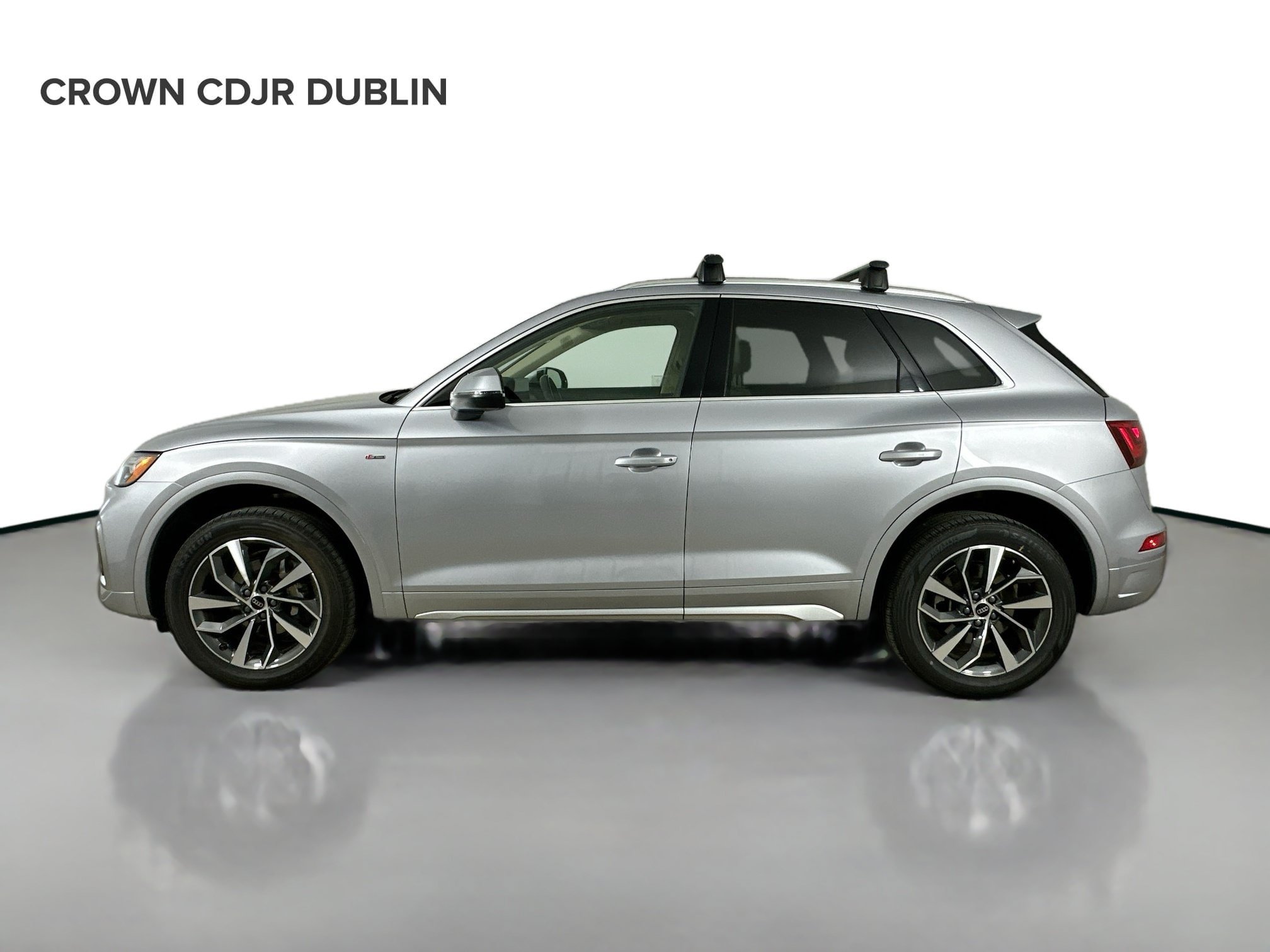 Used 2024 Audi Q5 2.0T Premium Plus AWD/4WD image 9