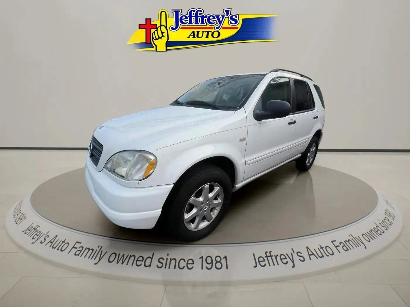Used 1999 Mercedes-Benz ML 430 430 image 2