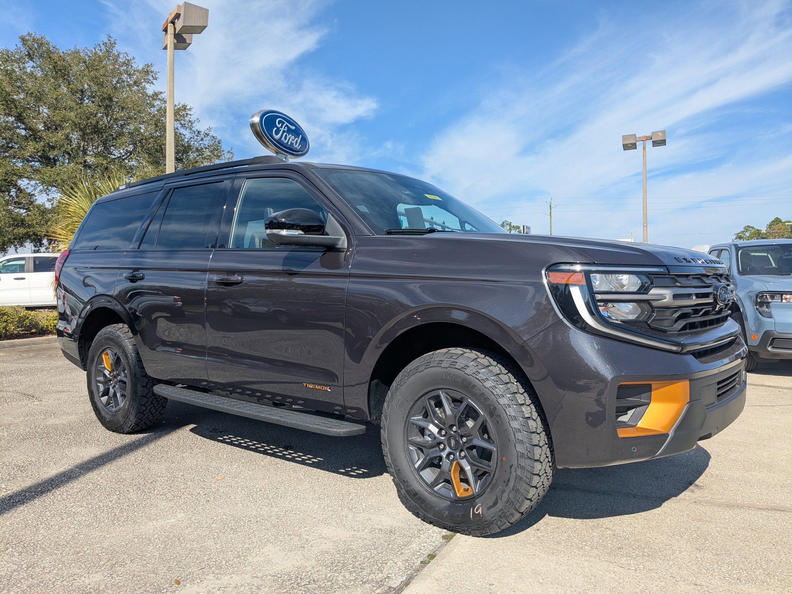 New 2025 Ford Expedition Tremor image 2