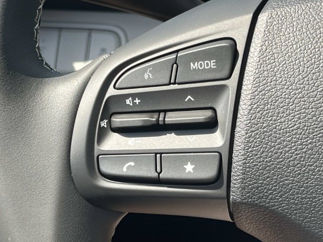 New 2026 Hyundai Venue SEL FWD image 33