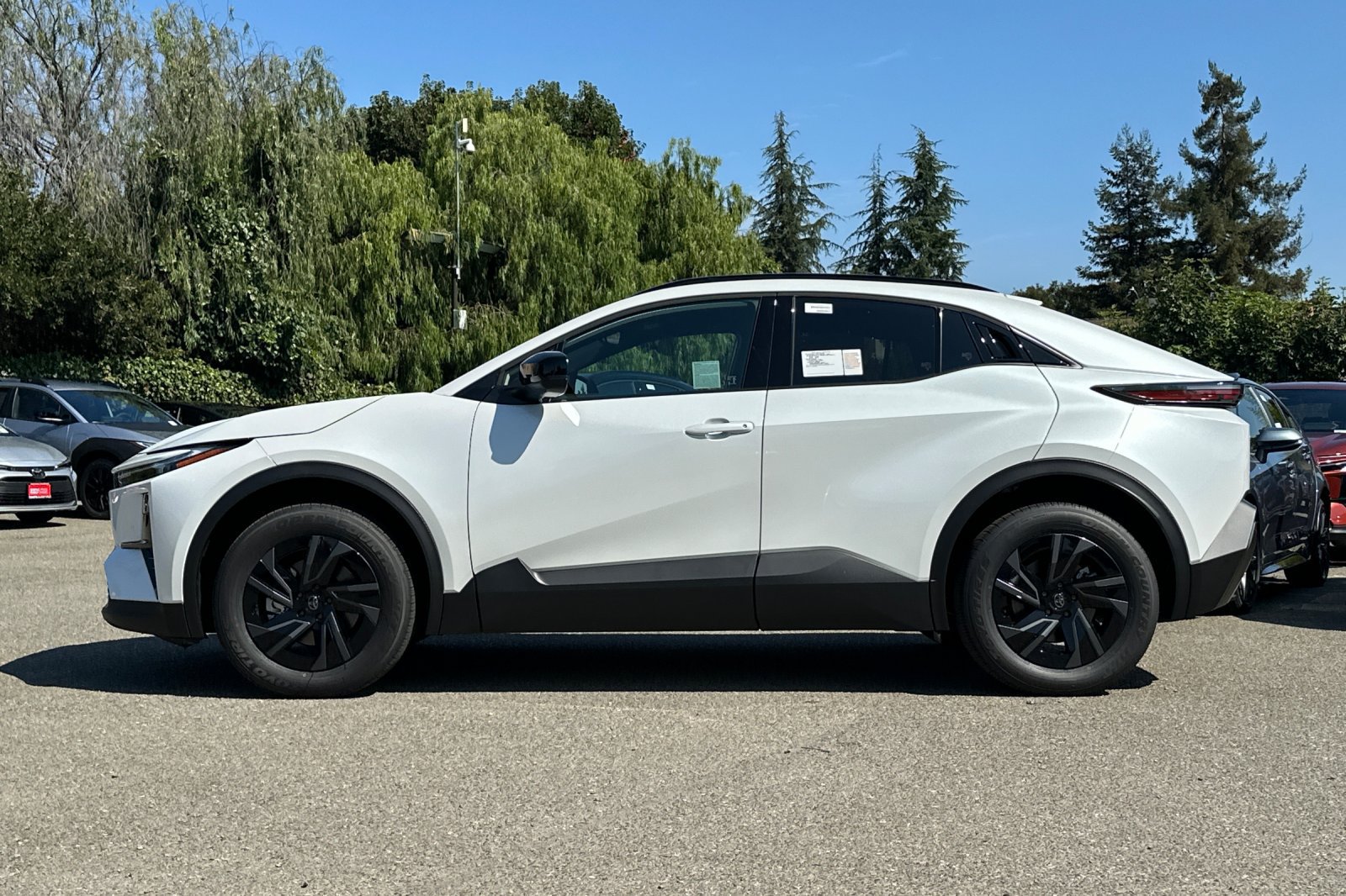 New 2026 Toyota C-HR AWD/4WD image 6