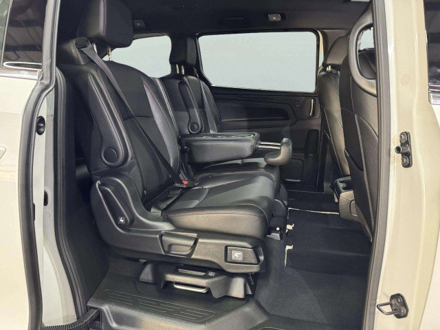 Used 2023 Honda Odyssey Sport image 47