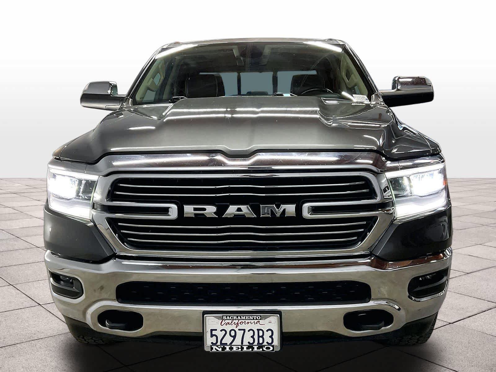 Used 2020 RAM 1500 Laramie w/ Off Road Group AWD/4WD image 3