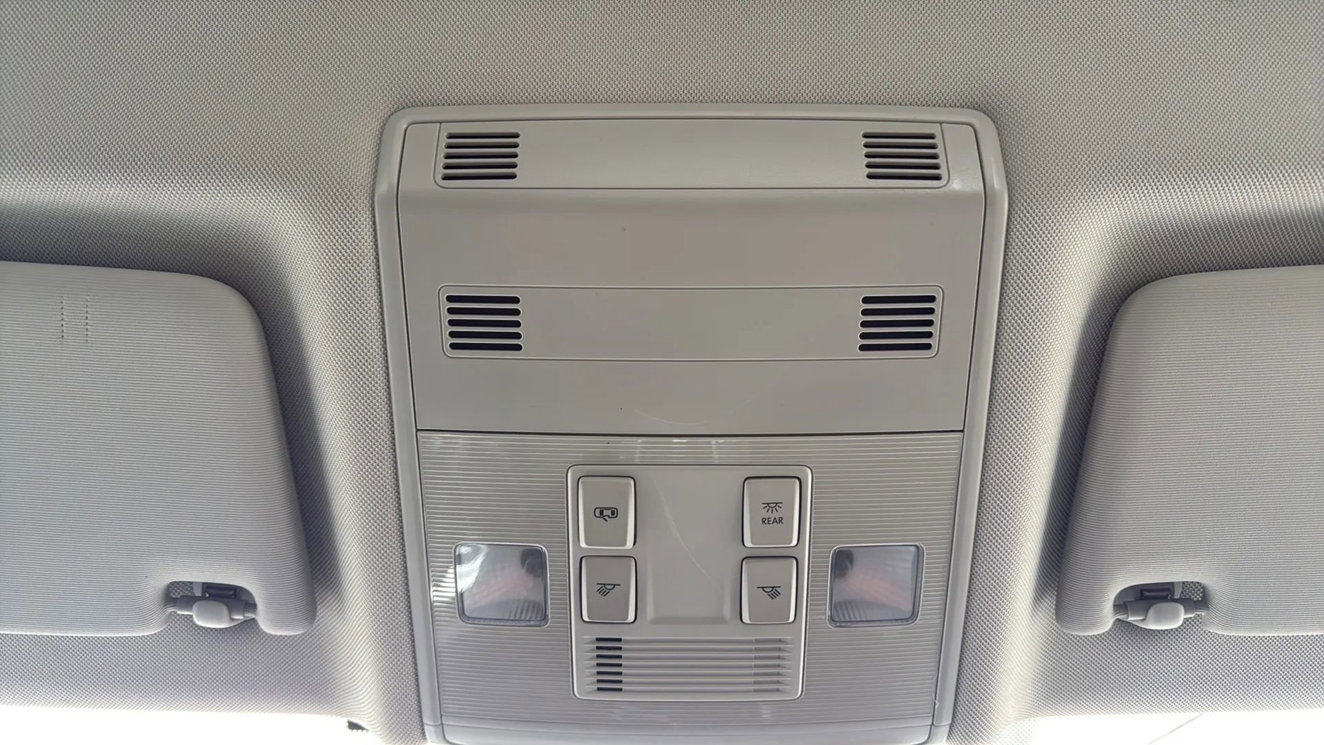 Used 2019 Volkswagen Jetta S w/ Driver Assistance Package image 21