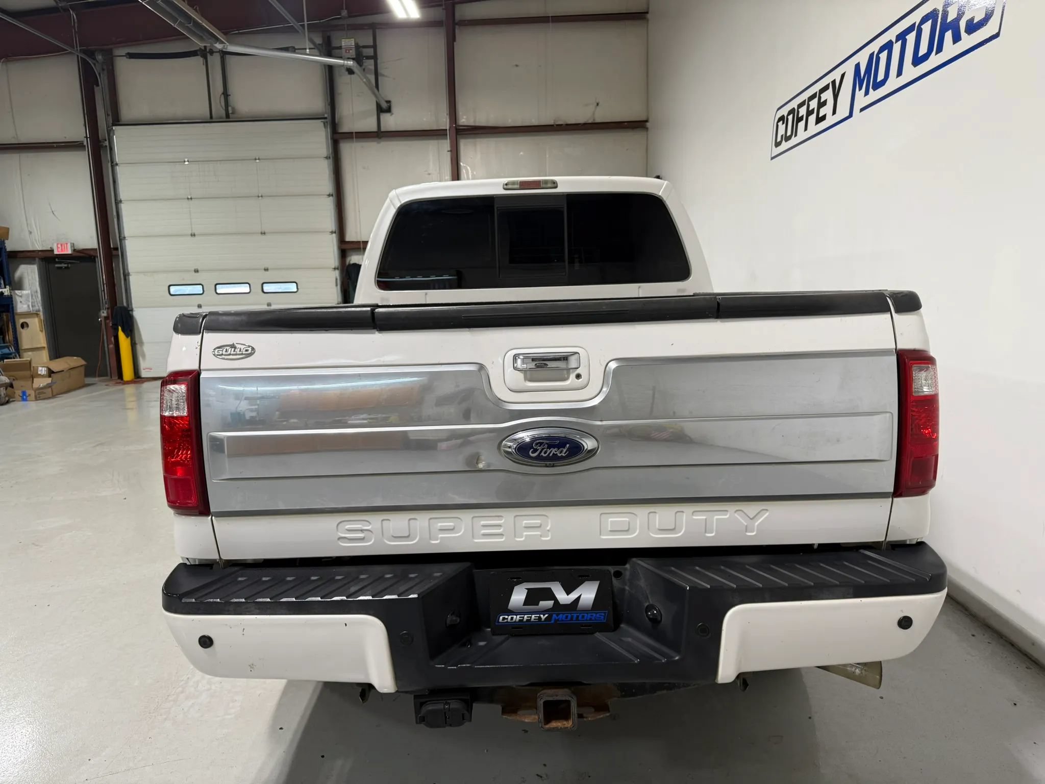 Used 2015 Ford F250 Platinum w/ FX4 Off-Road Package AWD/4WD image 5