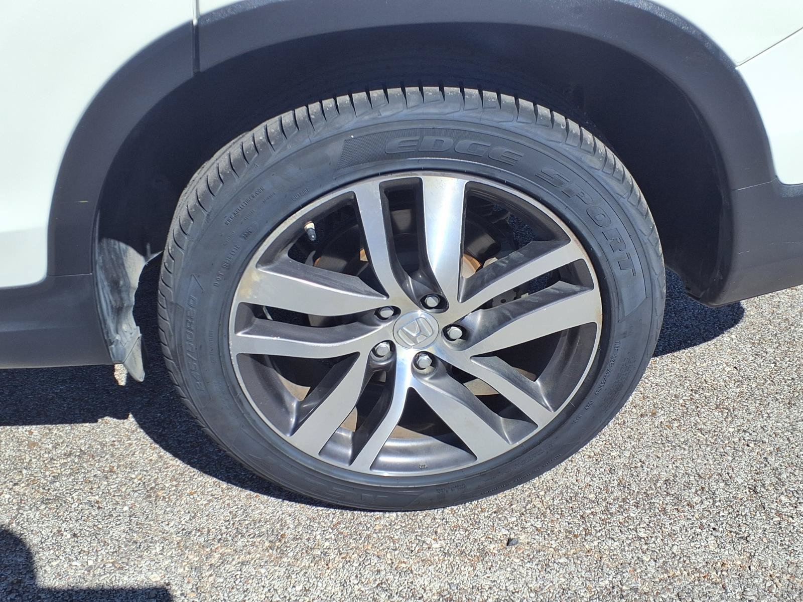 Used 2018 Honda Pilot Elite image 25