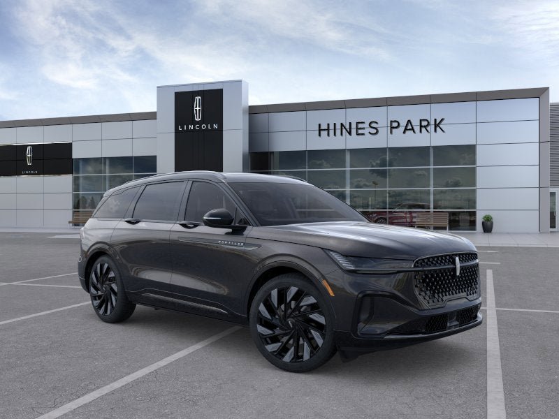 New 2026 Lincoln Nautilus Reserve w/ Jet Appearance Package AWD/4WD image 7