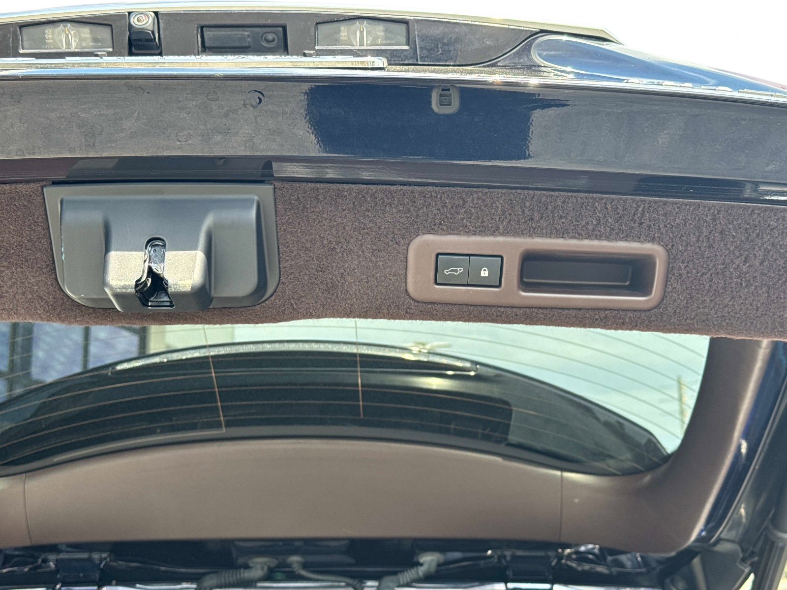 Certified 2020 Lexus RX 450h AWD w/ Premium Package image 12