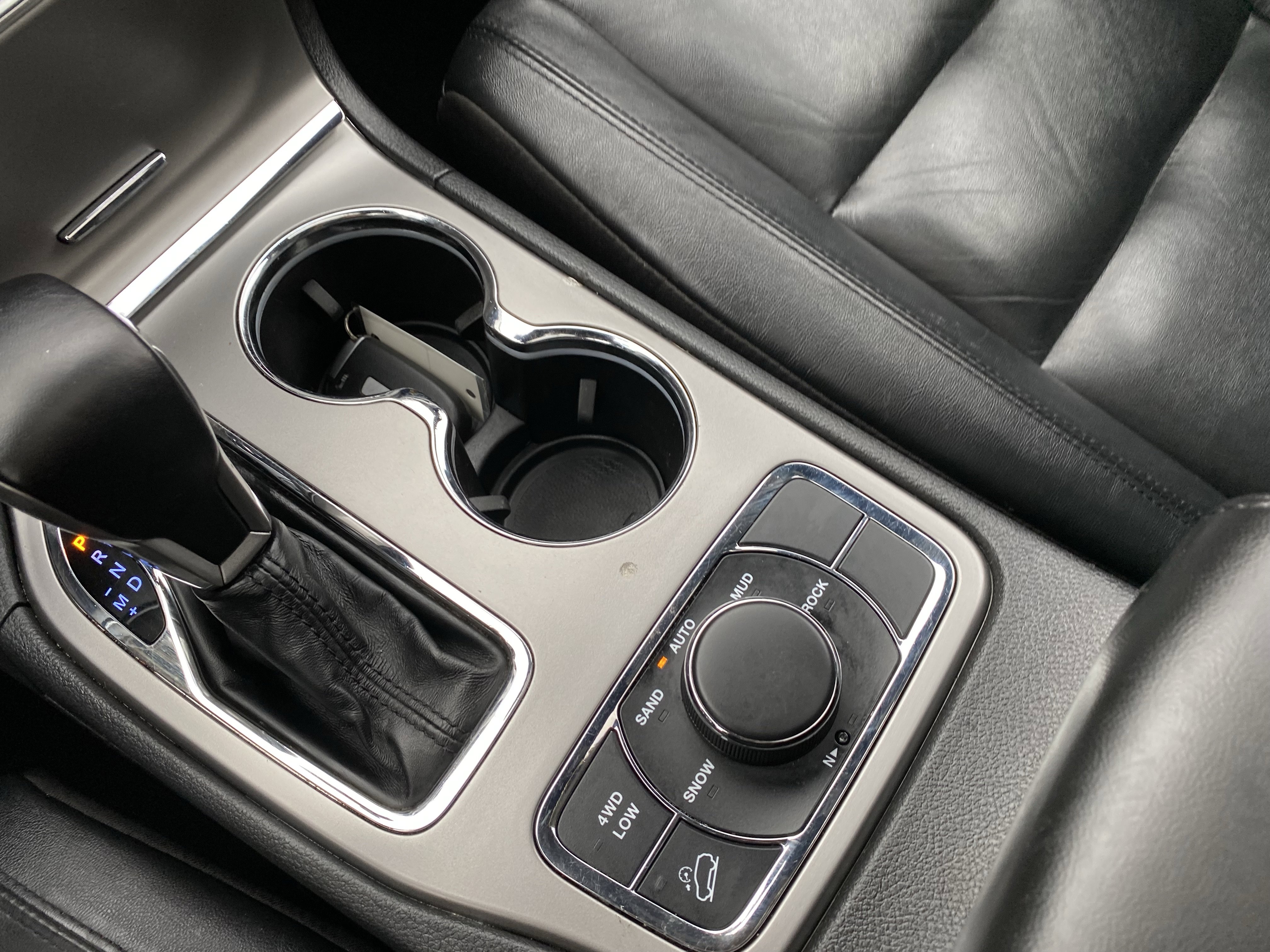 Used 2021 Jeep Grand Cherokee Limited image 18