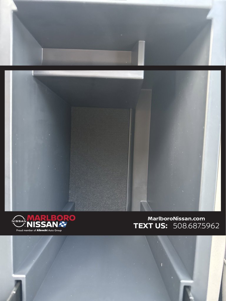 New 2025 Nissan Pathfinder SL w/ SL Premium Package image 41