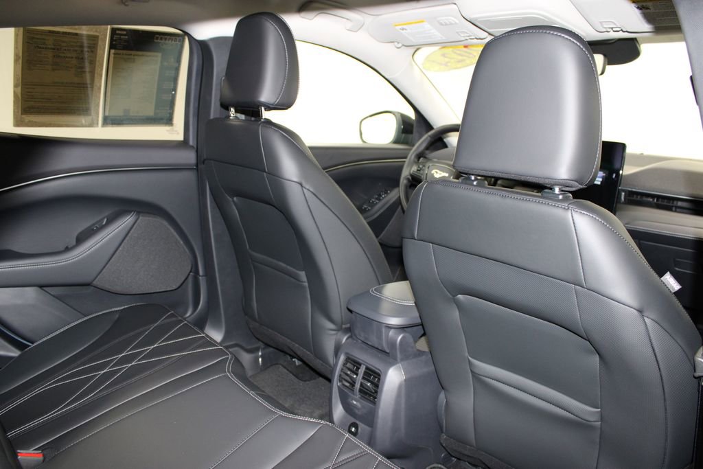 Used 2024 Ford Mustang Mach-E Select w/ Comfort Package Lite AWD/4WD image 30