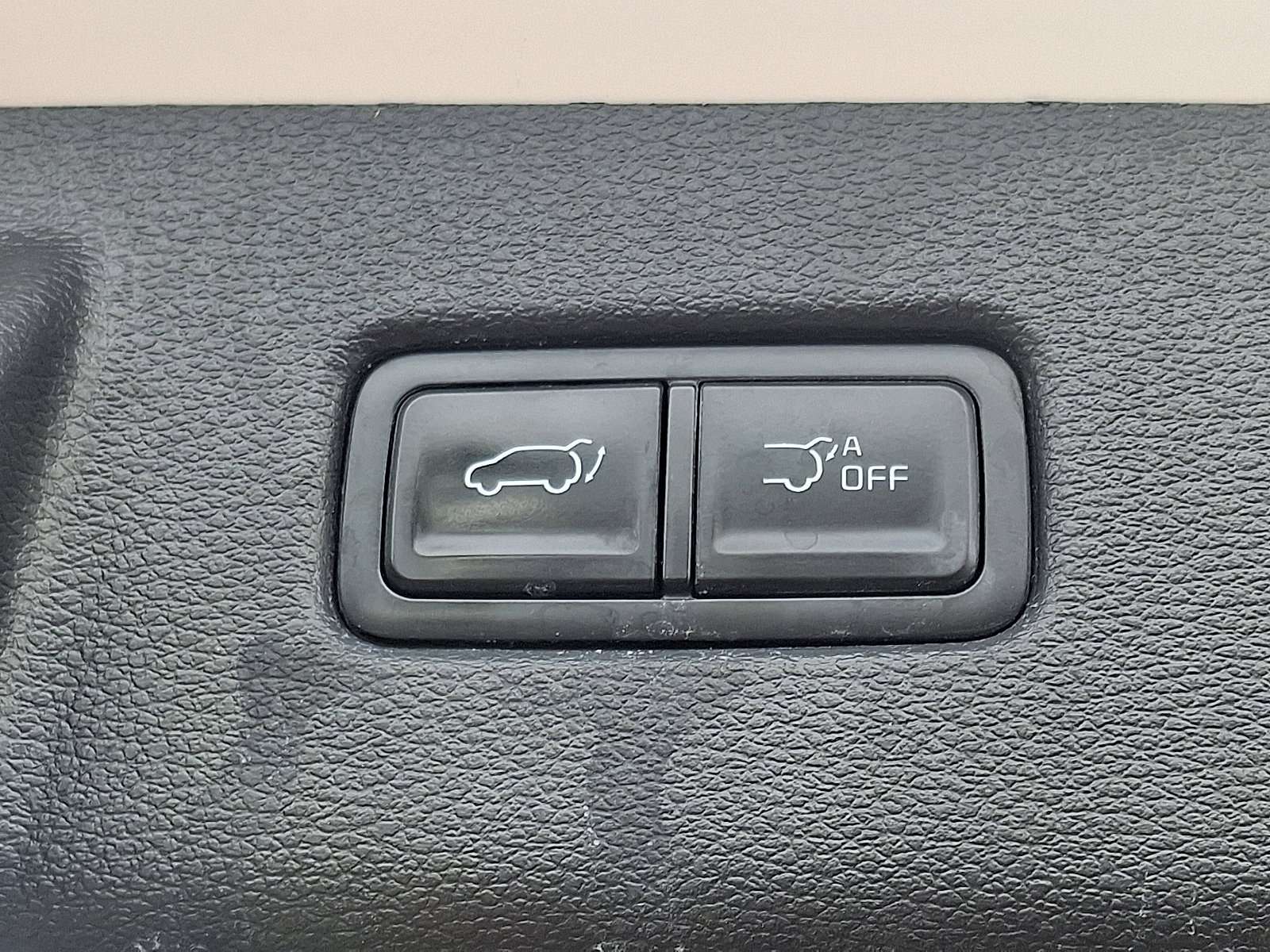 Used 2023 Kia Telluride EX X-Line image 34