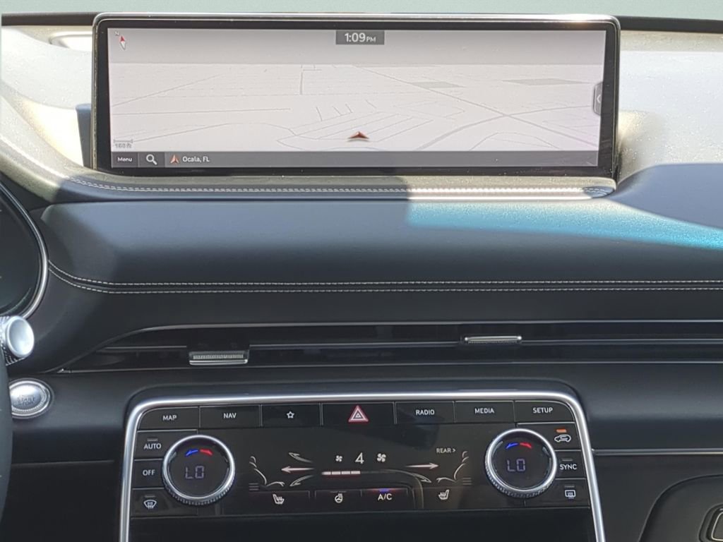 Used 2024 Genesis GV80 2.5T image 24