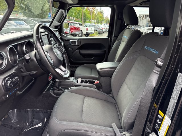 Used 2021 Jeep Wrangler Unlimited Rubicon 4xe w/ Cold Weather Group AWD/4WD image 10