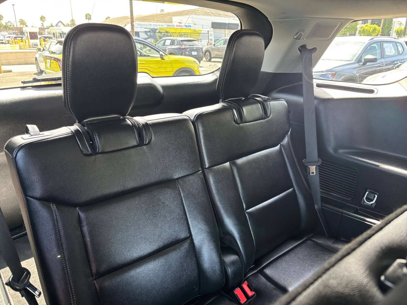 Used 2024 Ford Explorer Limited AWD/4WD image 31