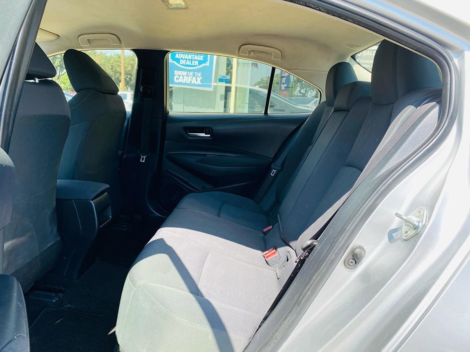 Used 2020 Toyota Corolla LE FWD image 17