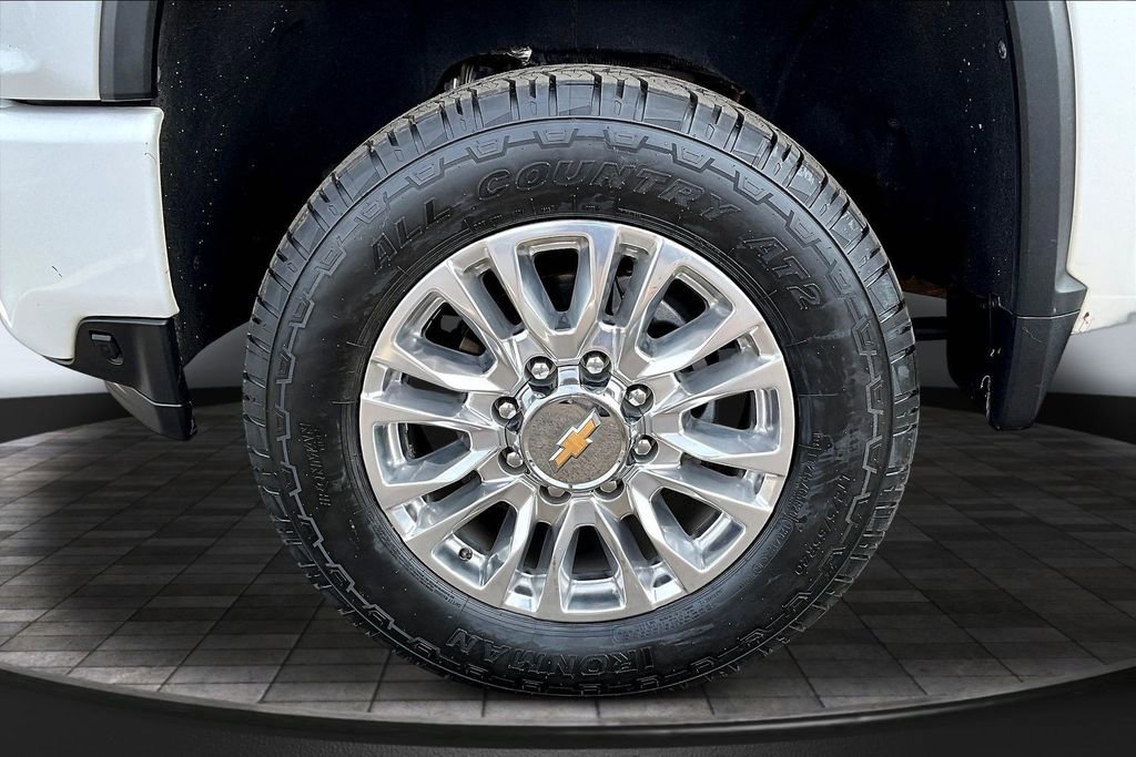 Used 2021 Chevrolet Silverado 3500 High Country w/ Z71 Off-Road Package AWD/4WD image 35
