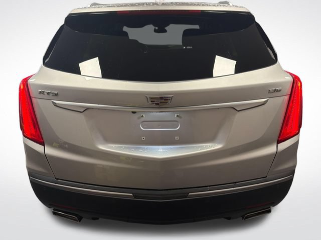 Used 2019 Cadillac XT5 Premium Luxury FWD image 4