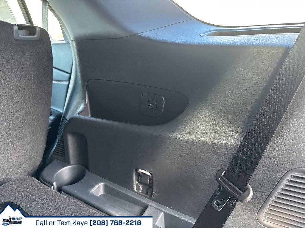 New 2026 Ford Explorer ST-Line w/ ST-Line Street Pack image 37