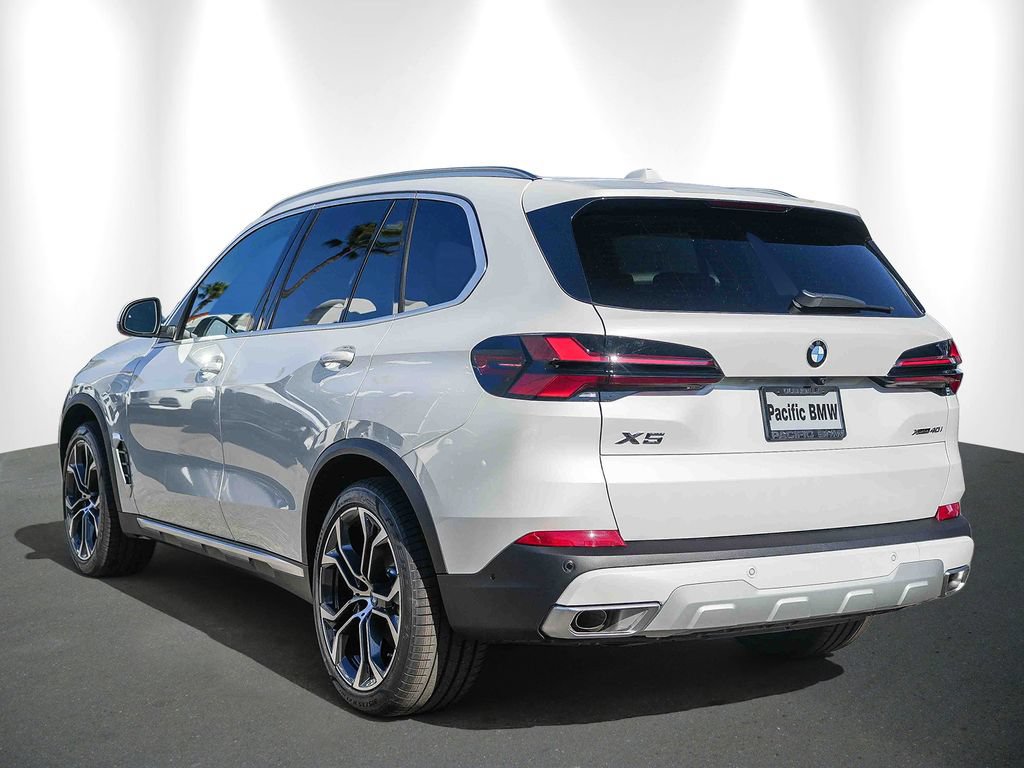 New 2026 BMW X5 xDrive40i w/ Parking Assistance Package AWD/4WD image 4