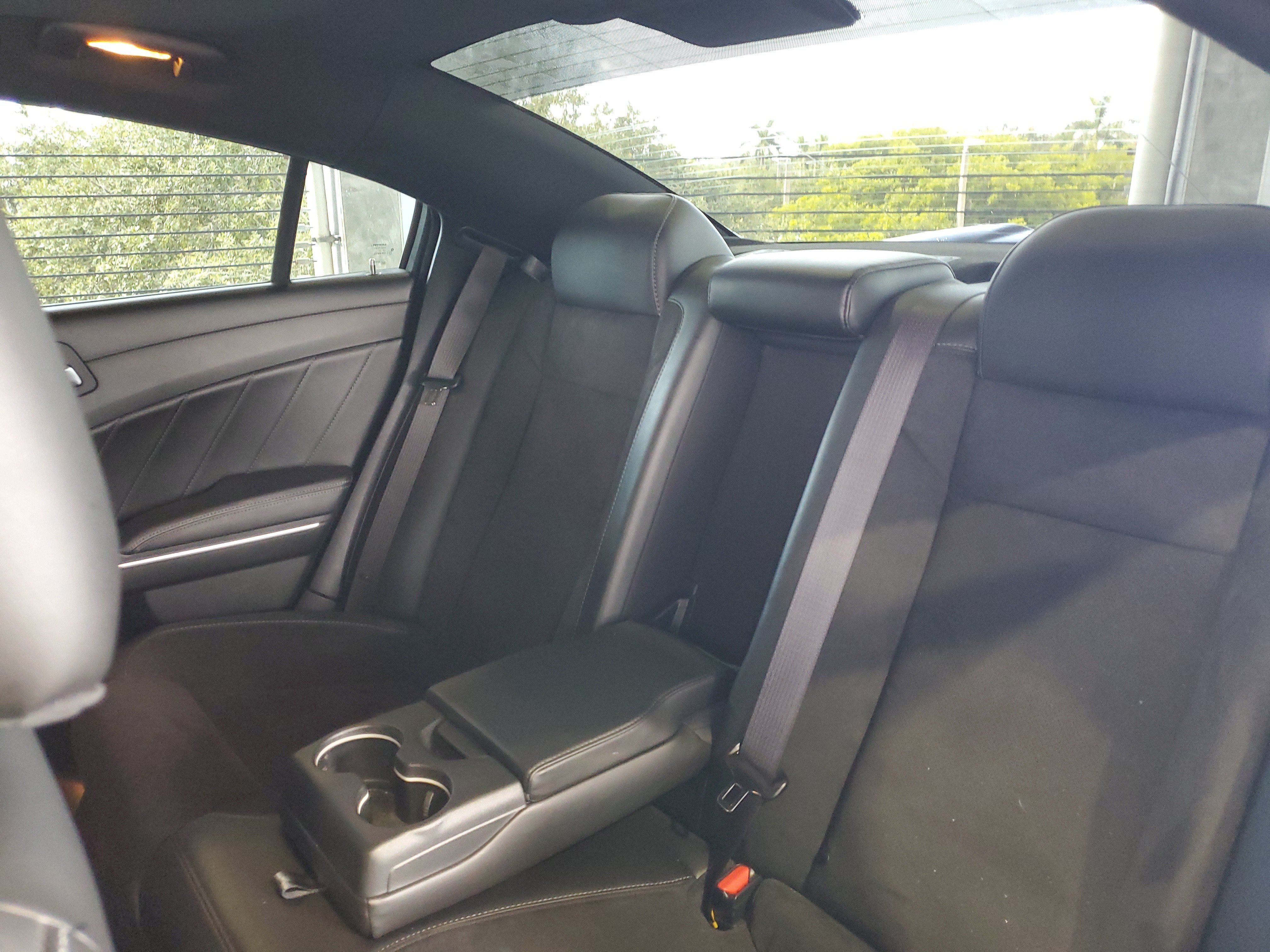 Used 2022 Dodge Charger Scat Pack RWD image 8