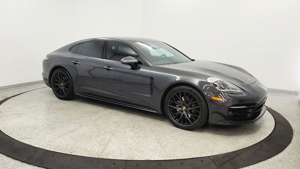 Used 2021 Porsche Panamera image 12