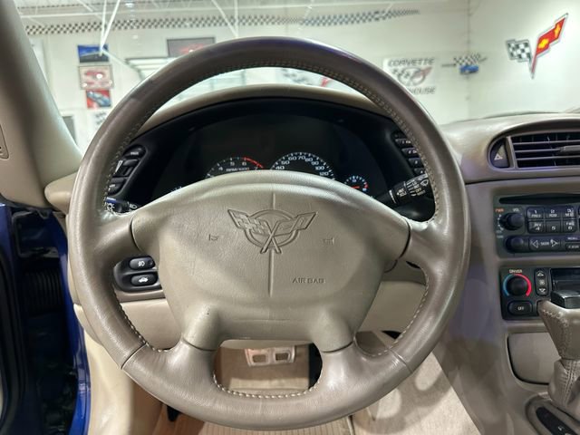 Used 2004 Chevrolet Corvette Coupe w/ Preferred Equipment Group image 31