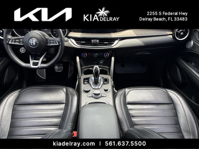 Used 2020 Alfa Romeo Stelvio Ti Lusso AWD/4WD image 12