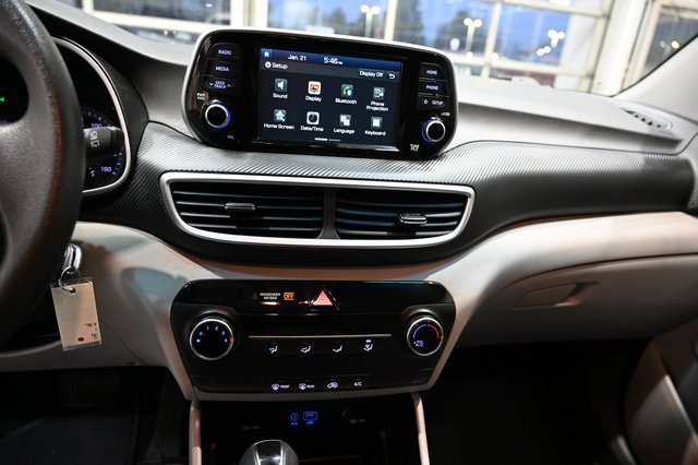 Used 2019 Hyundai Tucson SE image 14