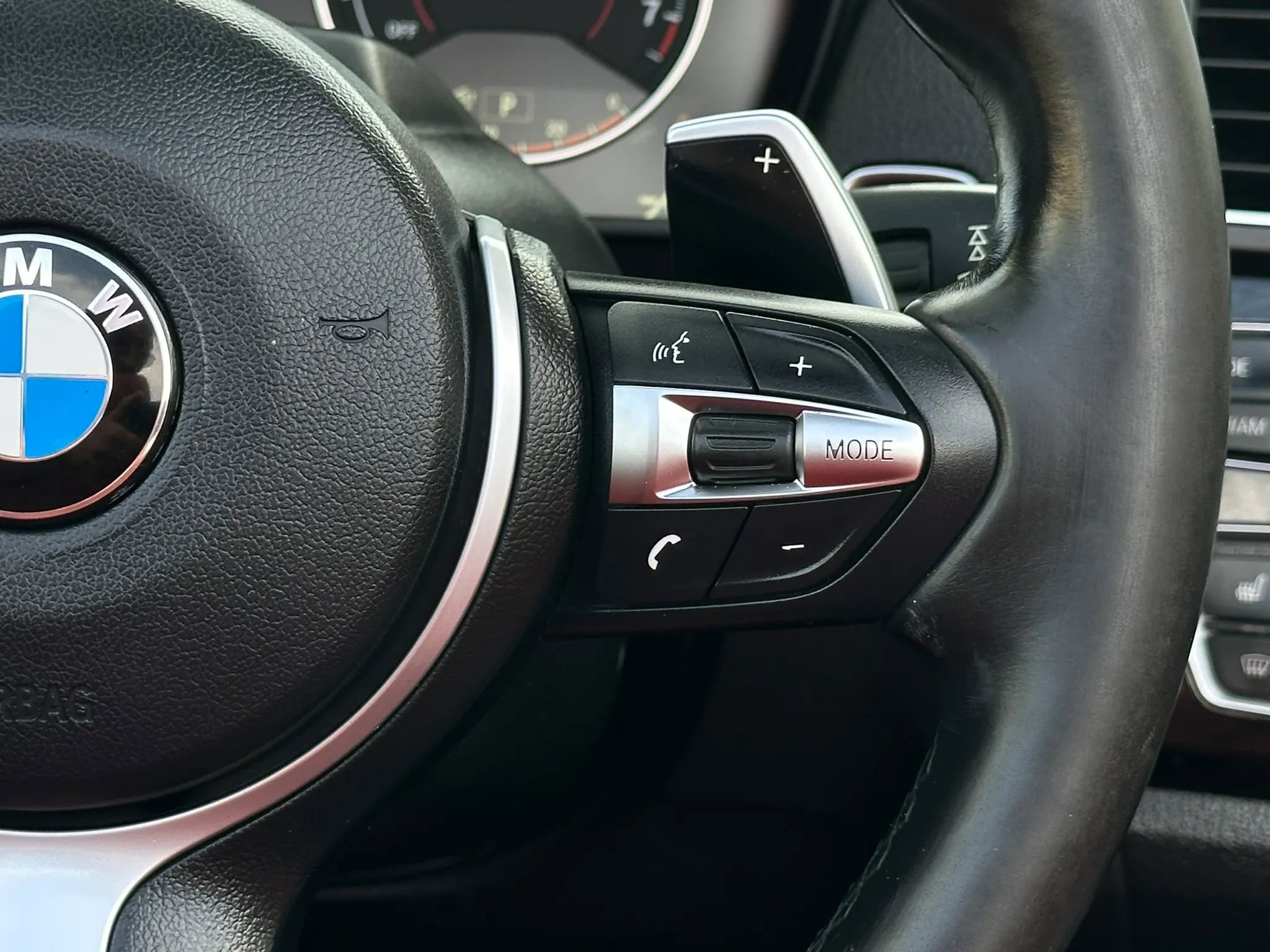 Used 2016 BMW M235i Convertible image 35