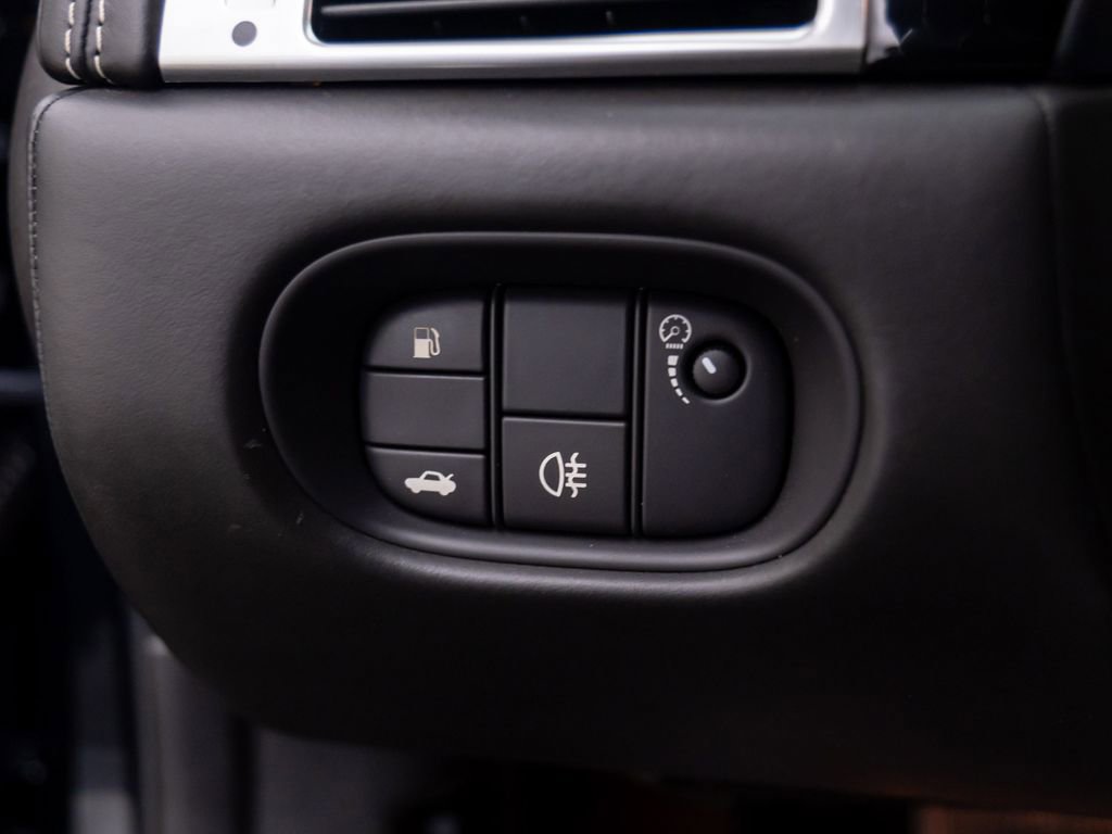 Used 2012 Jaguar XKR R image 29