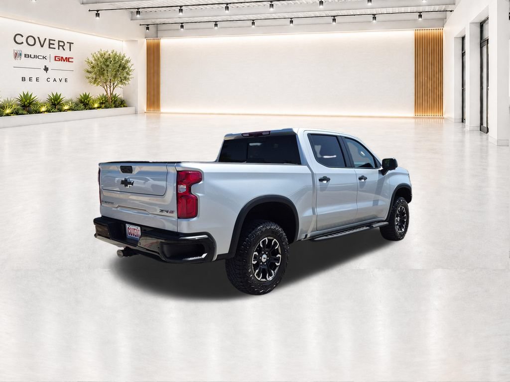 Used 2022 Chevrolet Silverado 1500 ZR2 w/ Technology Package AWD/4WD image 13