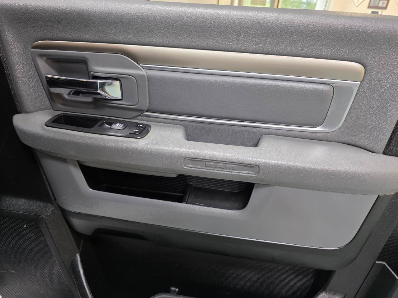 Used 2020 RAM 1500 Tradesman w/ Power & Remote Entry Group RWD image 21
