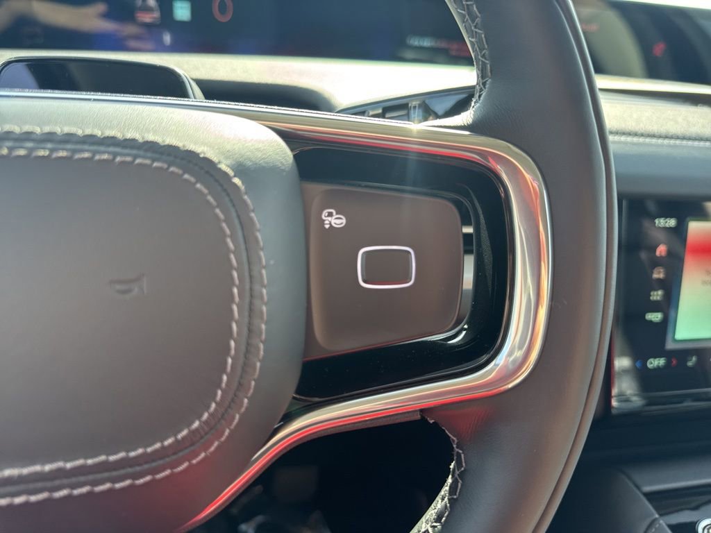 New 2026 Lincoln Navigator L Premier image 13