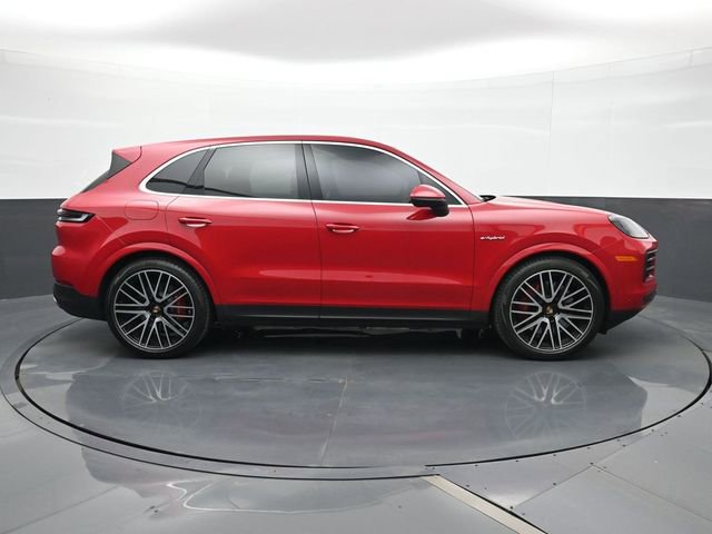 Certified 2026 Porsche Cayenne S AWD/4WD image 24