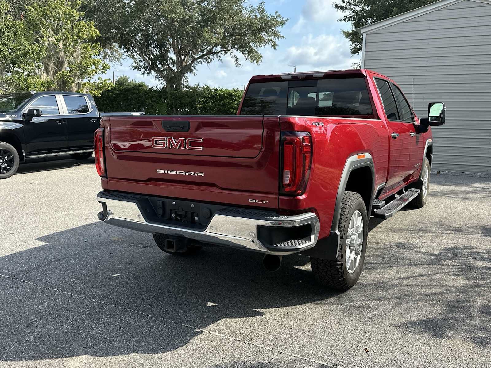 Certified 2020 GMC Sierra 3500 SLT w/ SLT Premium Plus Package AWD/4WD image 6