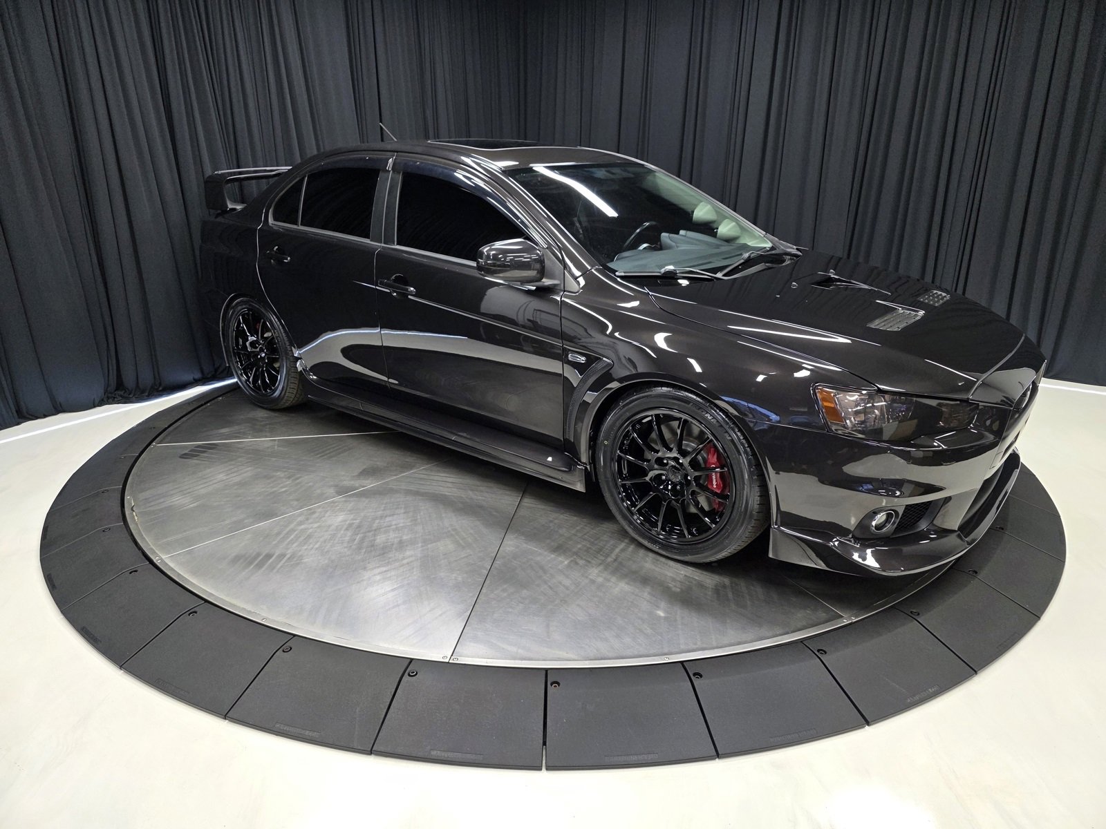 Used 2015 Mitsubishi Lancer Evolution GSR image 12