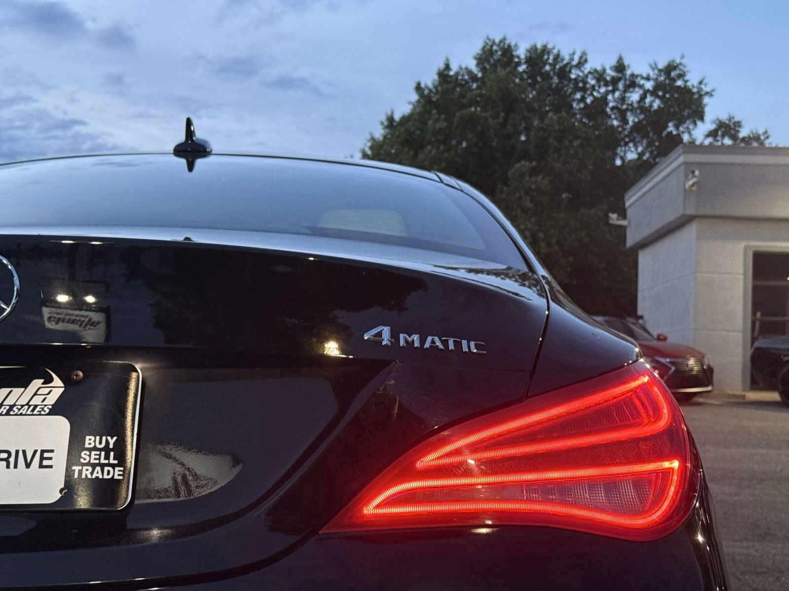 Used 2014 Mercedes-Benz CLA 250 4MATIC image 10