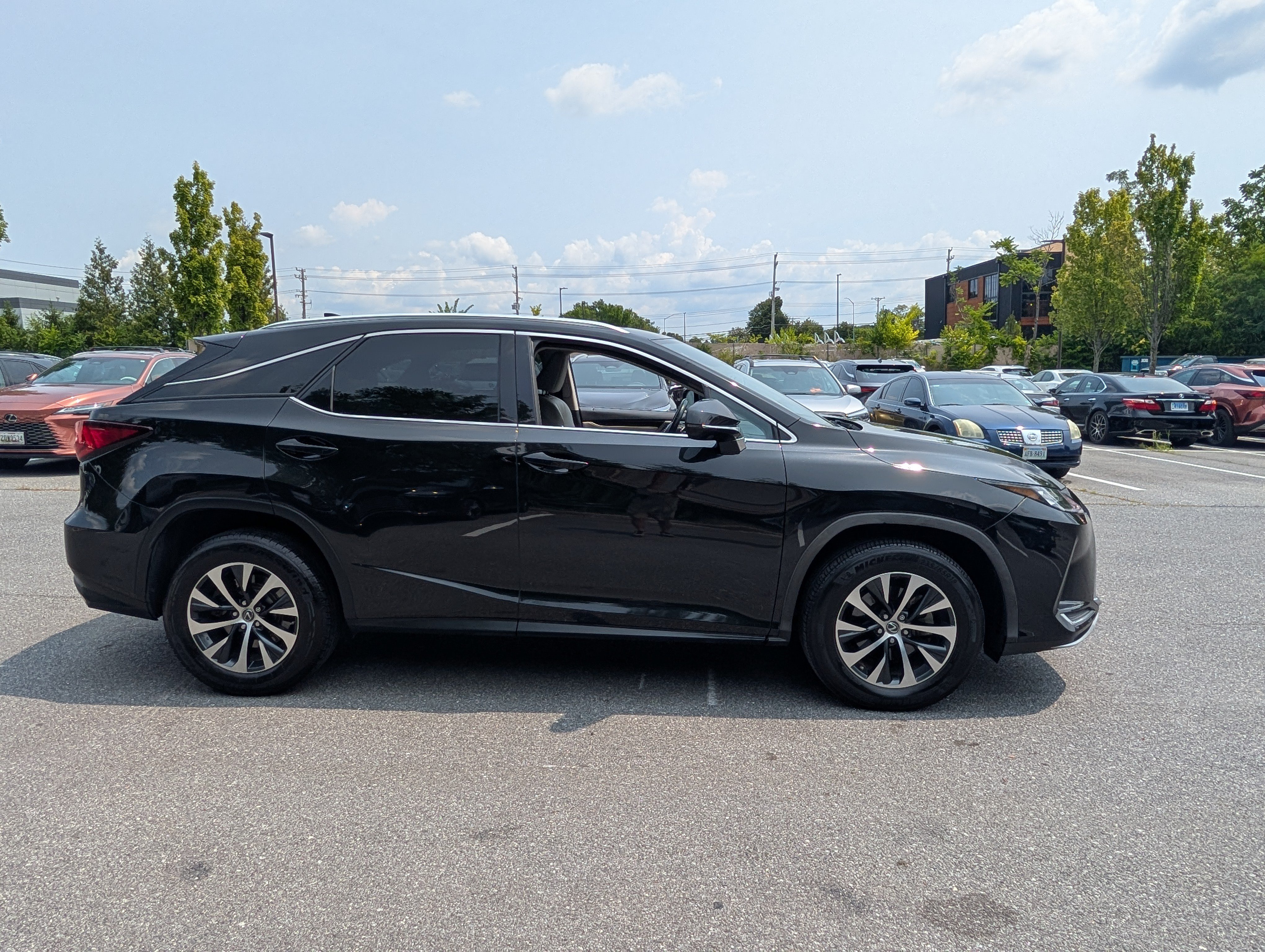 Used 2021 Lexus RX 350 AWD w/ Premium Package image 2