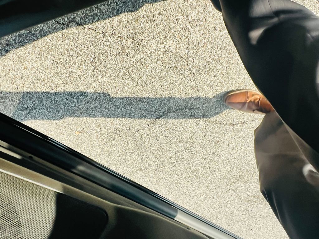 Used 2021 GMC Yukon SLT w/ SLT Premium Package image 33