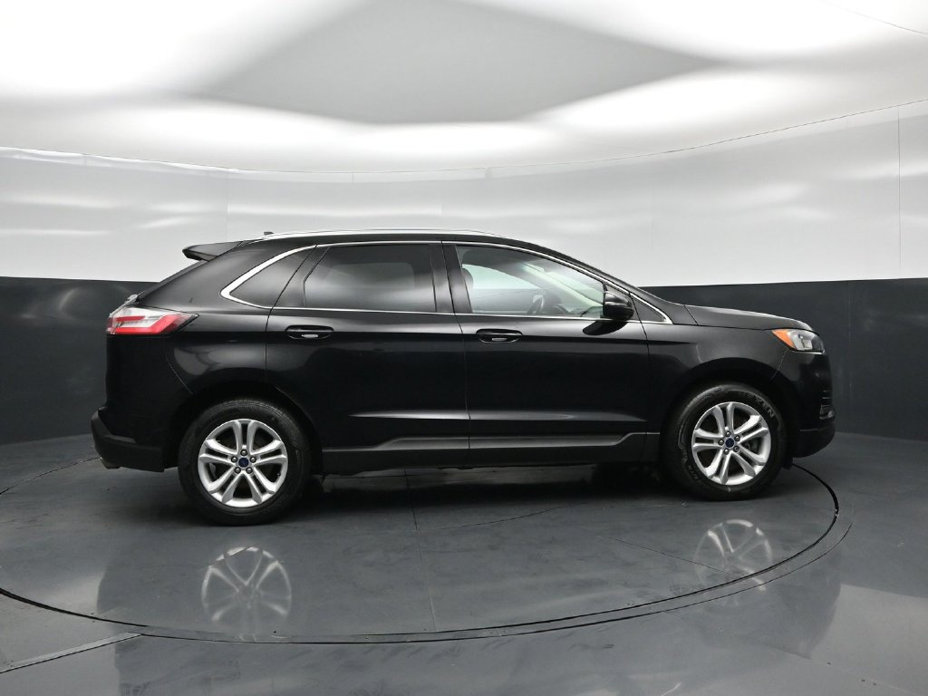 Used 2019 Ford Edge SEL w/ Equipment Group 201A AWD/4WD image 24