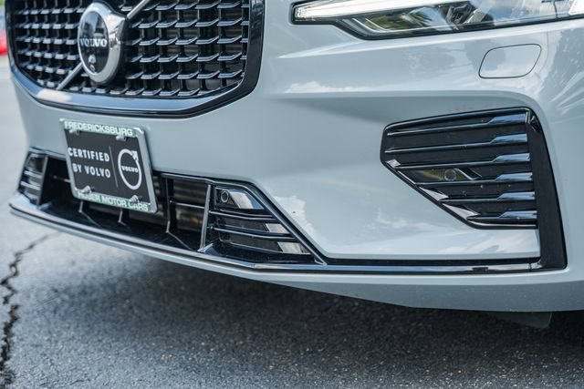 Certified 2024 Volvo S60 T8 Ultimate w/ Climate Package AWD/4WD image 12