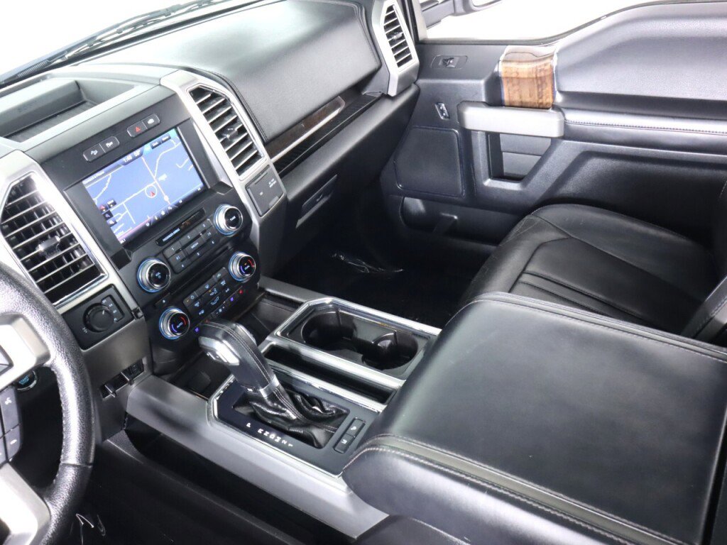 Used 2015 Ford F150 Platinum w/ Equipment Group 701A Luxury image 38