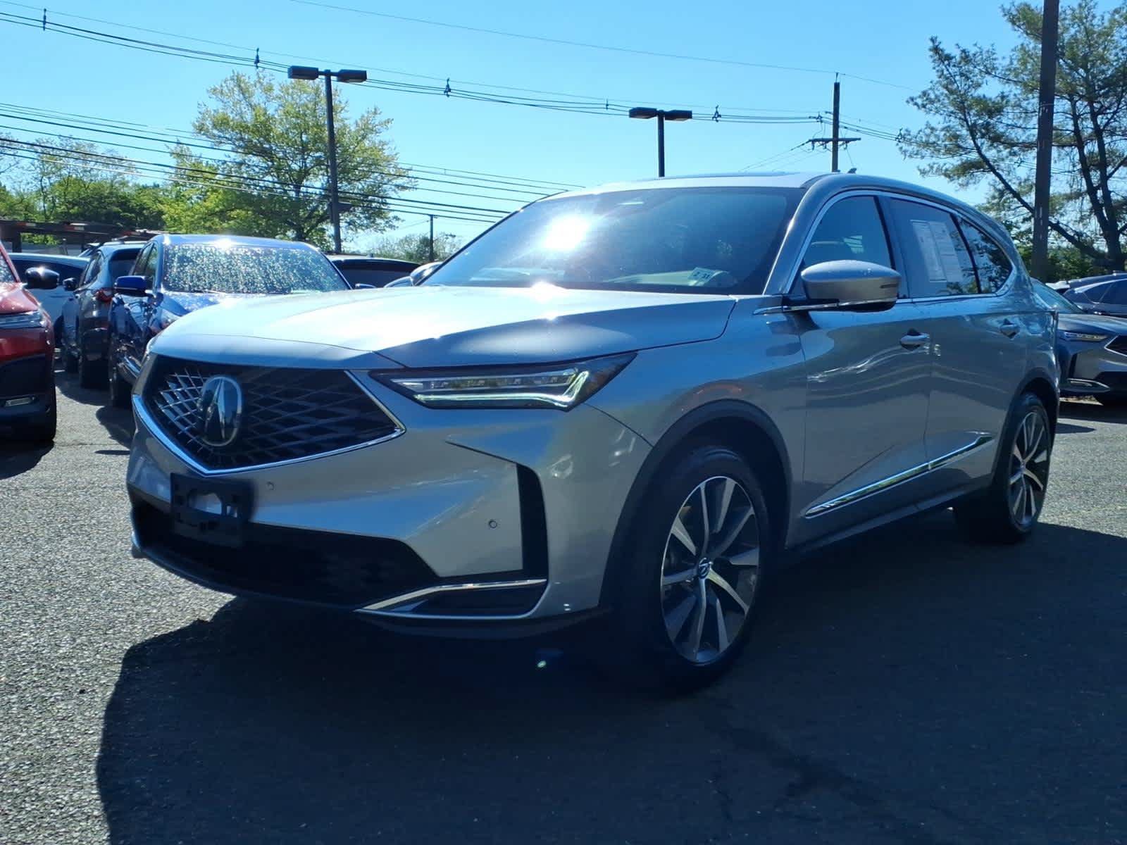 Used 2026 Acura MDX w/ Technology Package AWD/4WD image 3