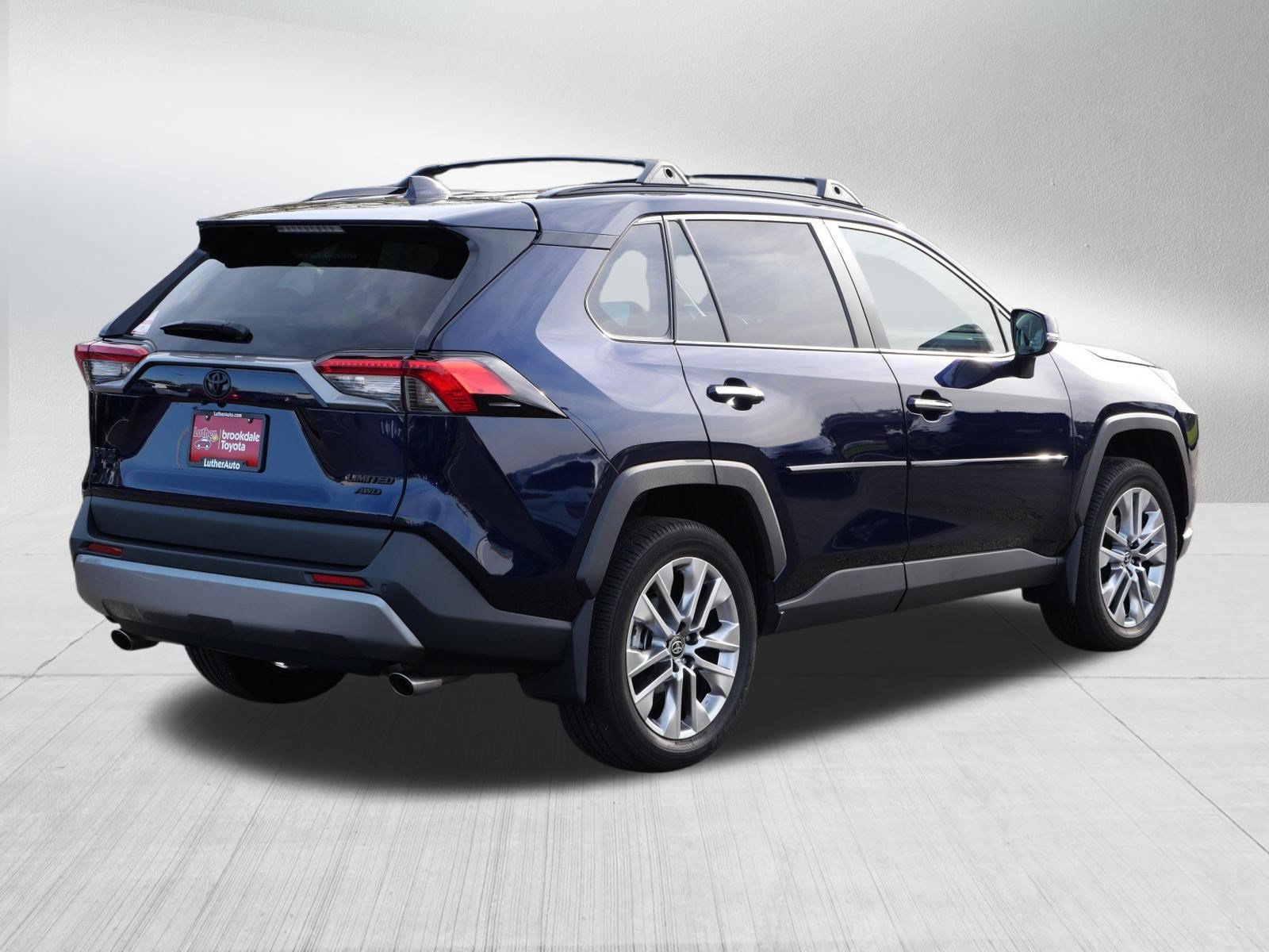 Certified 2025 Toyota RAV4 Limited AWD/4WD image 7