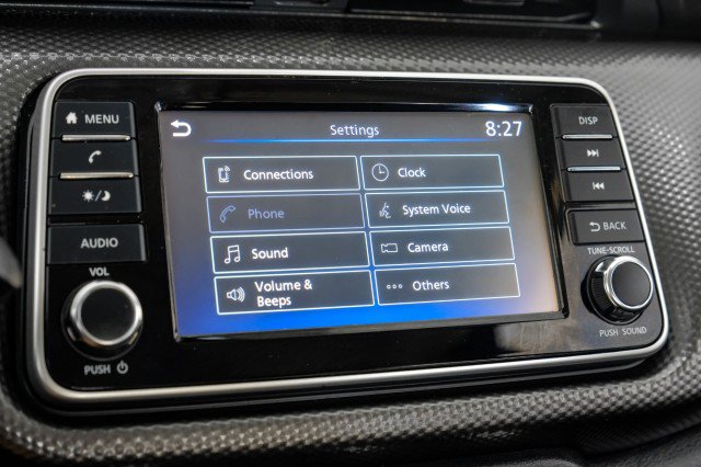 Used 2020 Nissan Kicks S w/ Interior Electronics Package FWD image 26